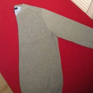Tommy Hilfiger sweater
